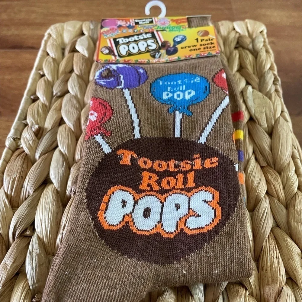 Tootsie Roll pops food novelty men’s crew socks